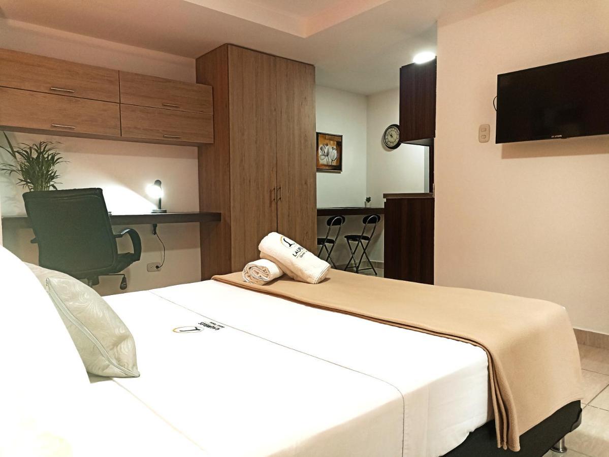 Laureles Guest House Lgh Hotel Medellin Exterior photo